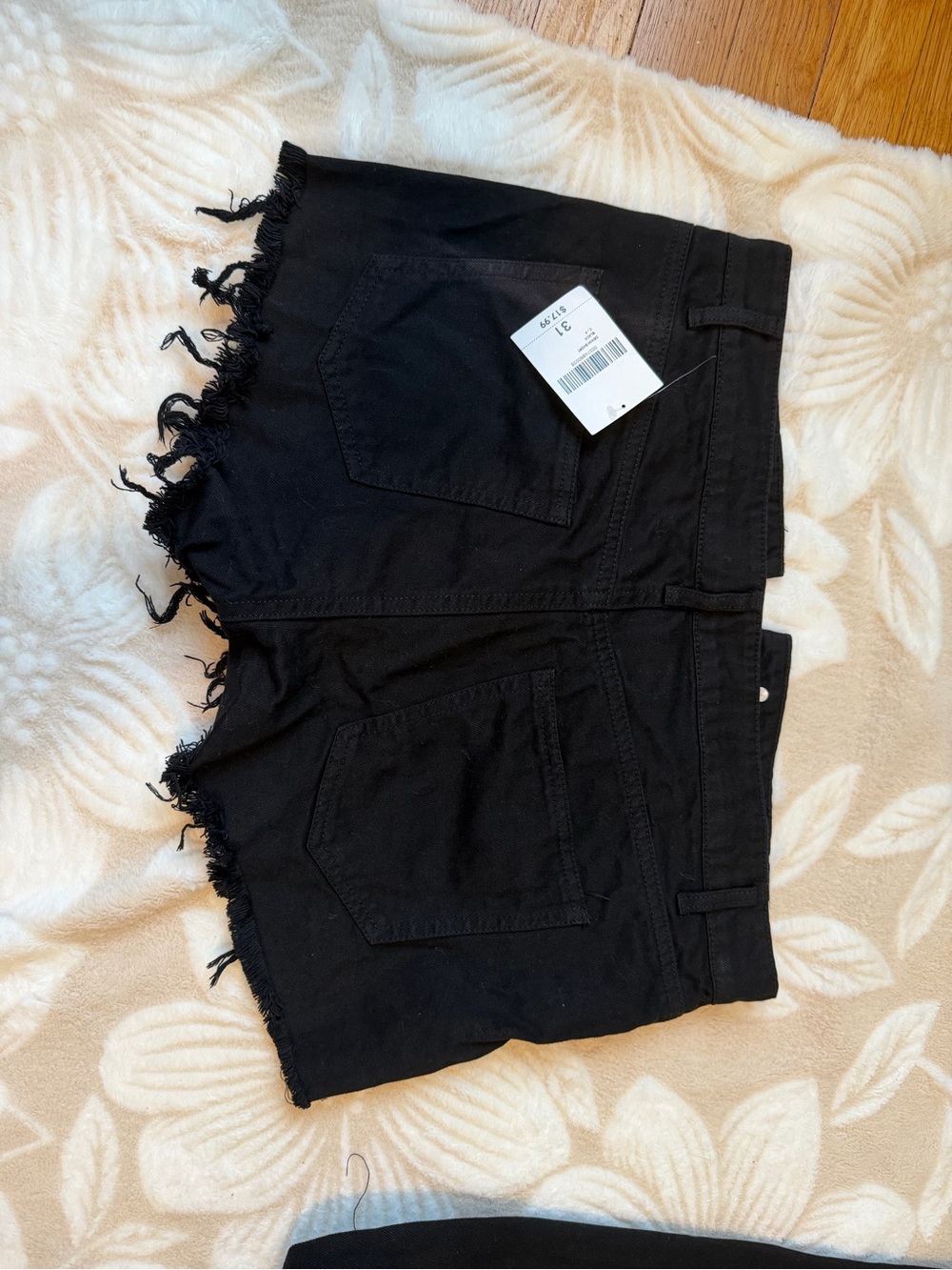 Forever 21 Black Frayed Hem Denim Shorts